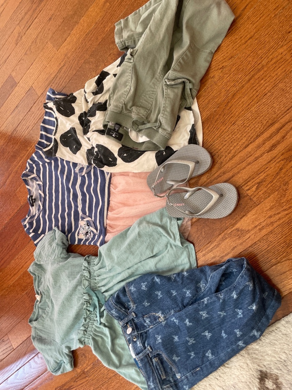 Toddler Girl Bundle -OldNavy, H&M, cat &Jack, zunie